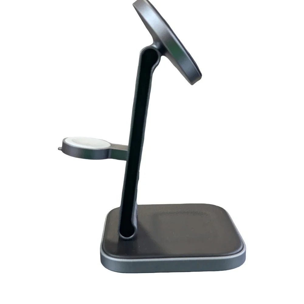 BbU Satechi 3-in-1 Foldable Qi2 Wireless Charging Stand Travel Adapters Tested
